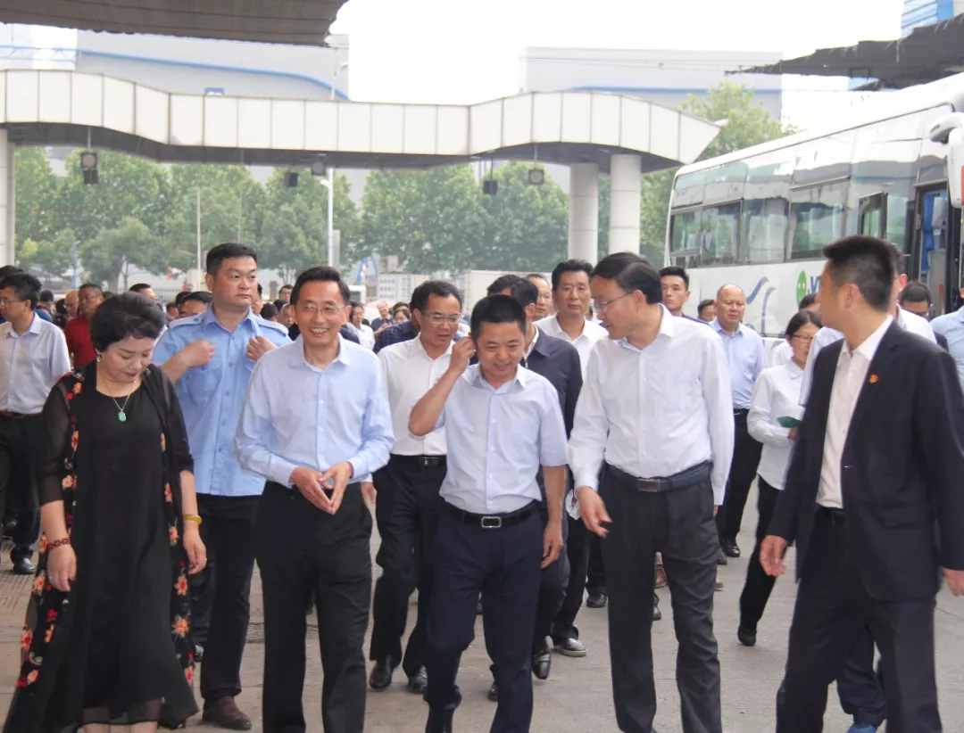 1539652103231898.png 4.png